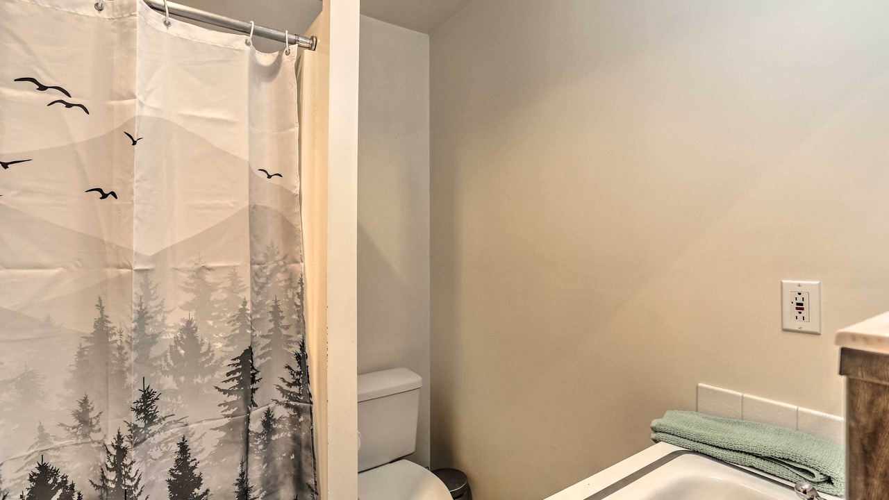 Photo of Bathroom in Willow Creek