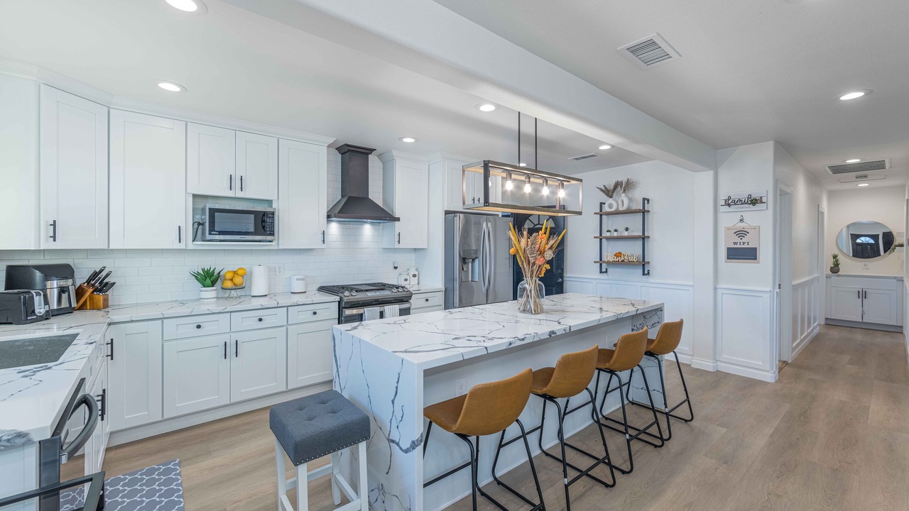 Photo of Kitchen in Midway City