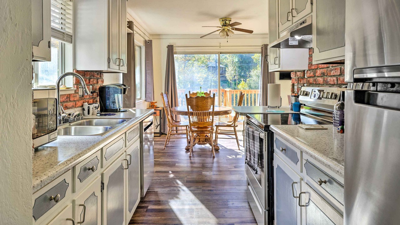 Photo of Kitchen in Tuolumne