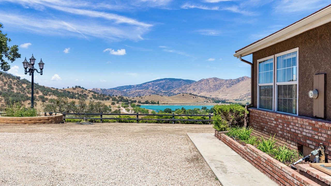 Photo of Others in Tehachapi
