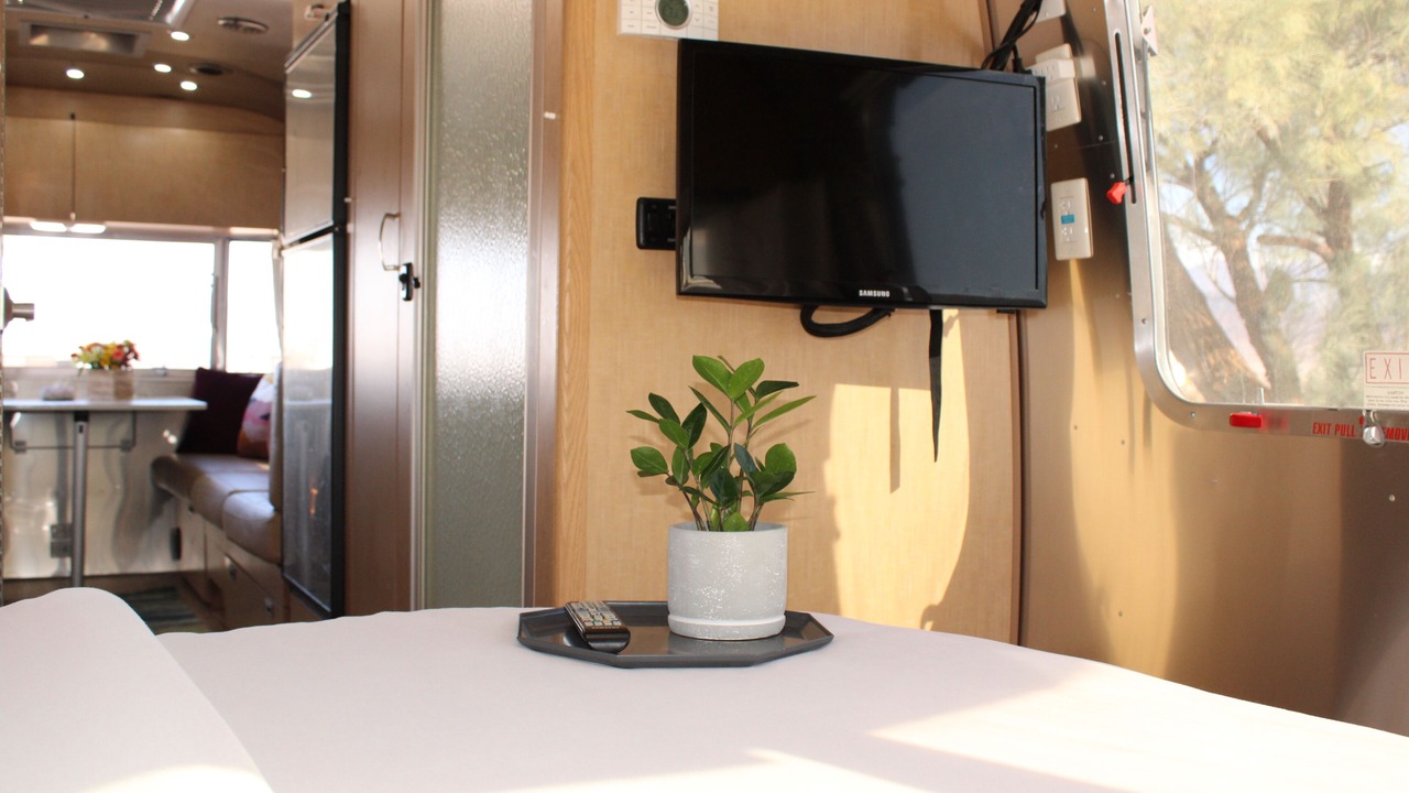 Photo of Bedroom in Tecopa