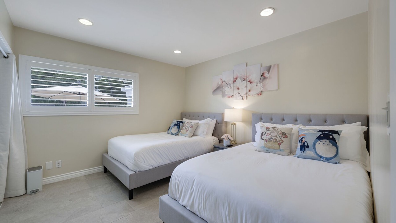Photo of Bedroom in Sherwood Forest and Thistle Development