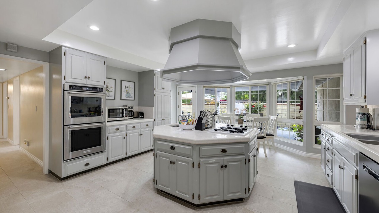 Photo of Kitchen in Sherwood Forest and Thistle Development
