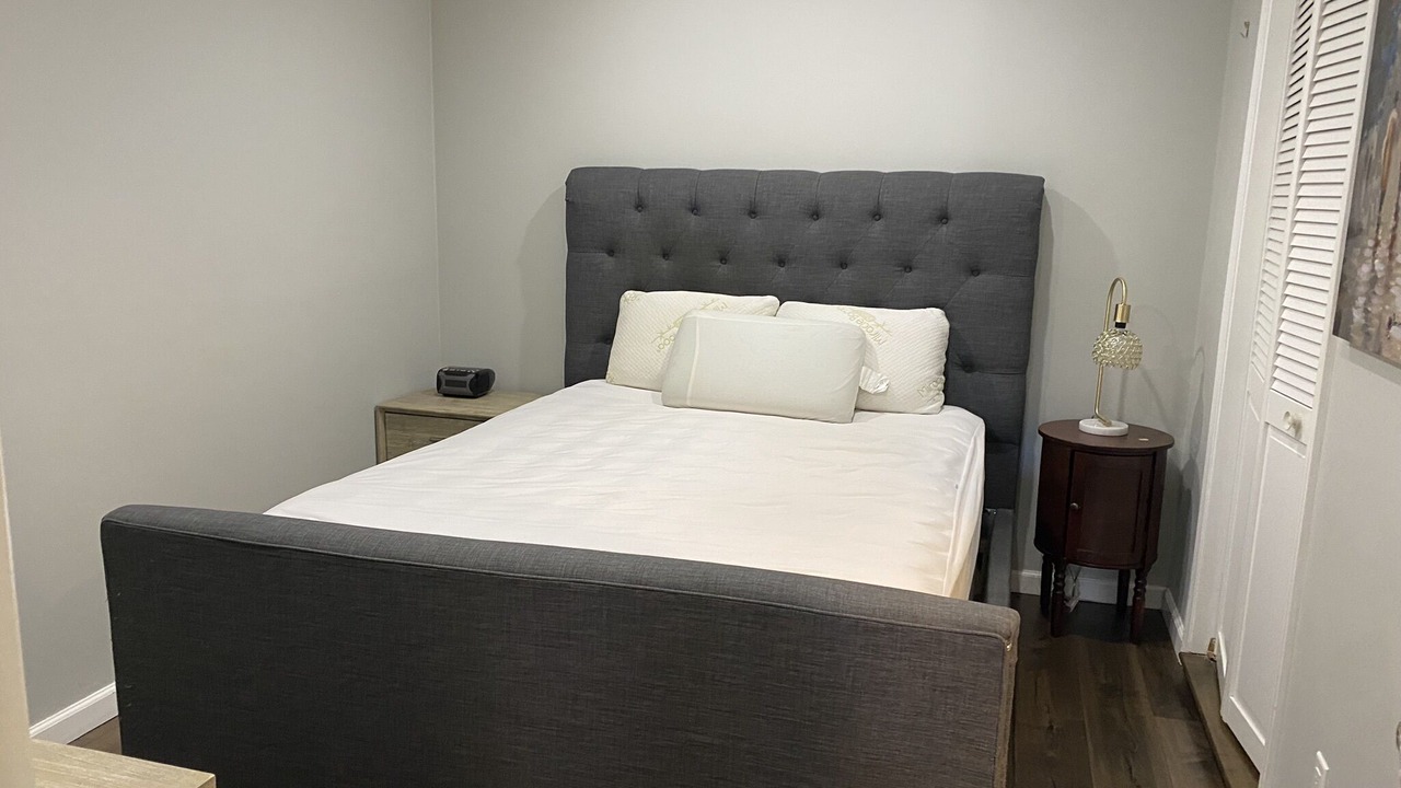 Photo of Bedroom in Grandview