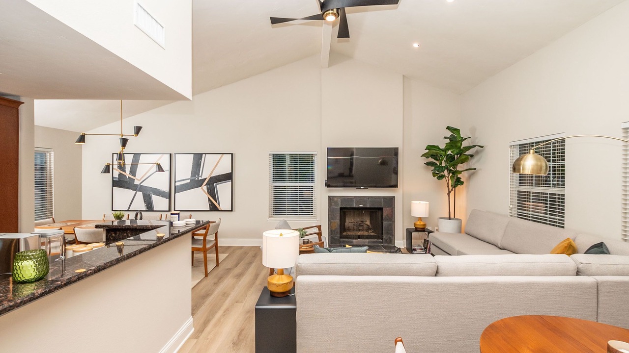 Photo of Livingroom in Kit Carson