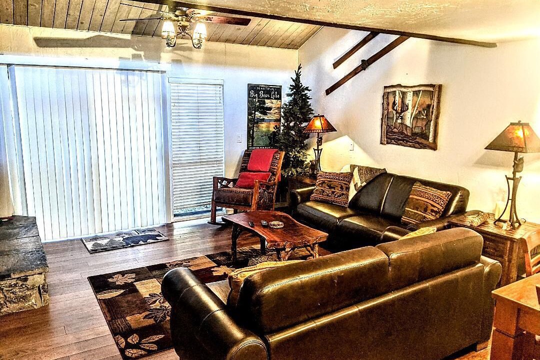 Photo of Livingroom in Big Bear Lake