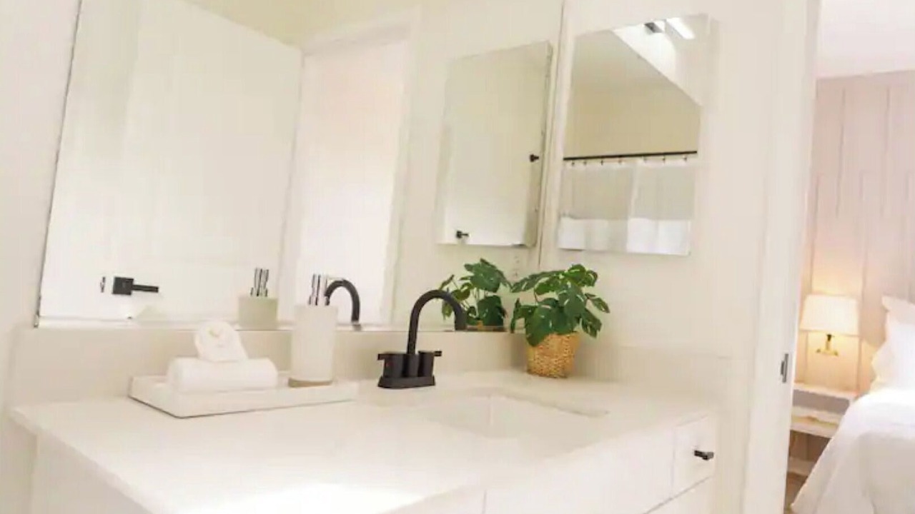 Photo of Bathroom in Azusa
