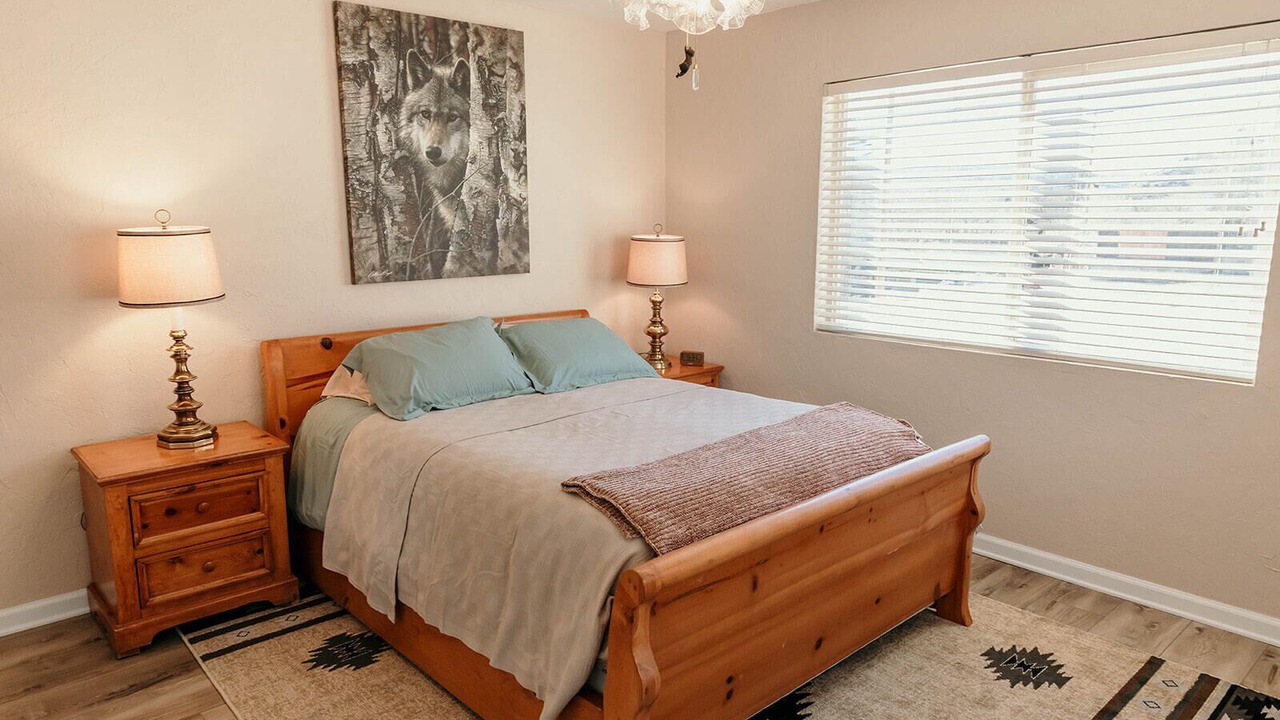 Photo of Bedroom in Kernville