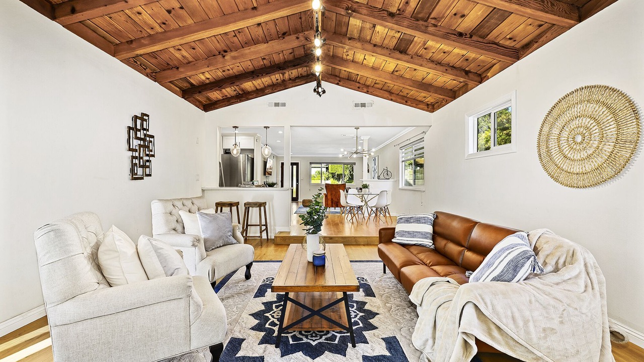 Photo of Livingroom in Monrovia