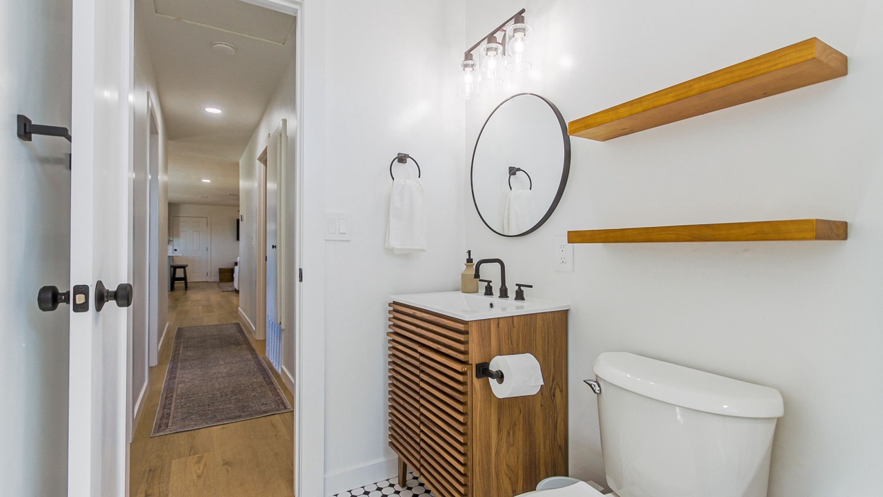 Photo of Bathroom in North Valley