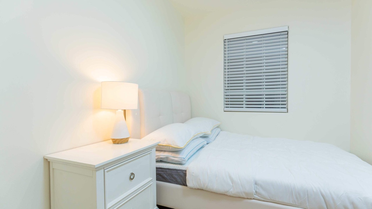 Photo of Bedroom in East Pasadena