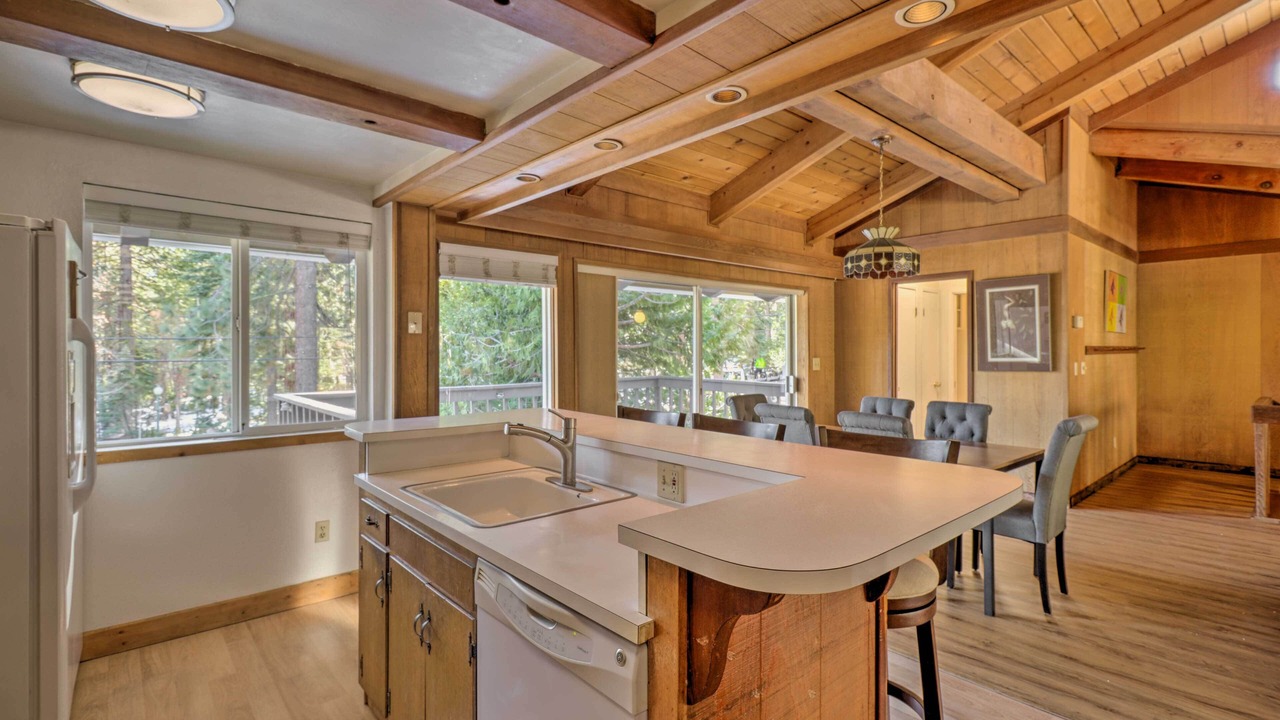 Photo of Kitchen in Tahoe Sierra Estates