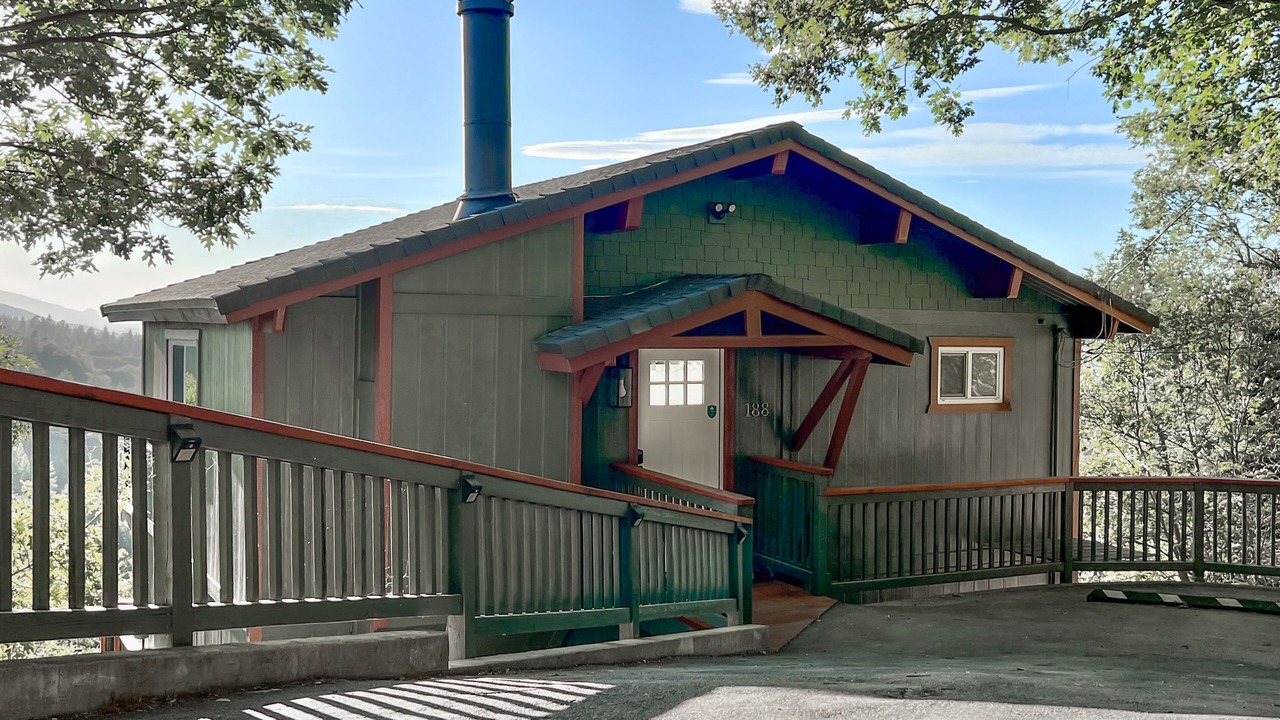 Photo of Outdoor in Crestline