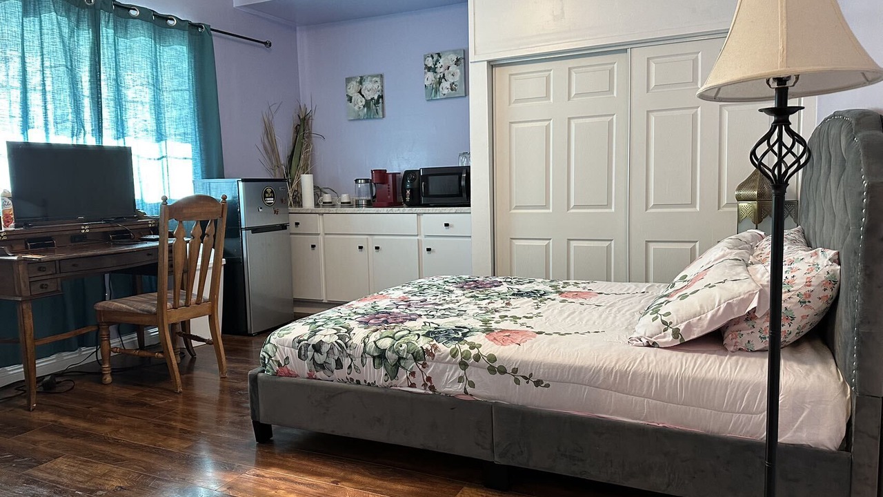 Photo of Bedroom in Covina