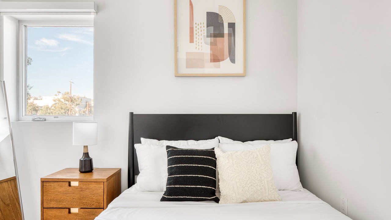 Photo of Bedroom in Silver Lake
