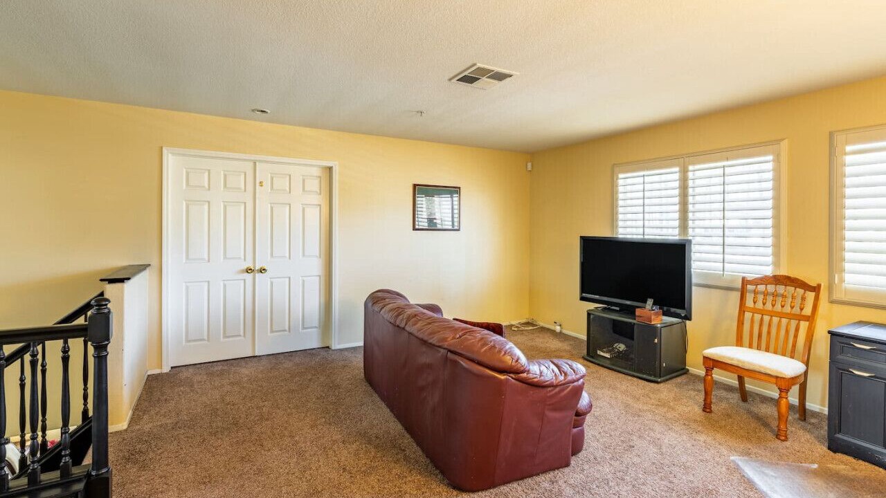 Photo of Livingroom in Fontana