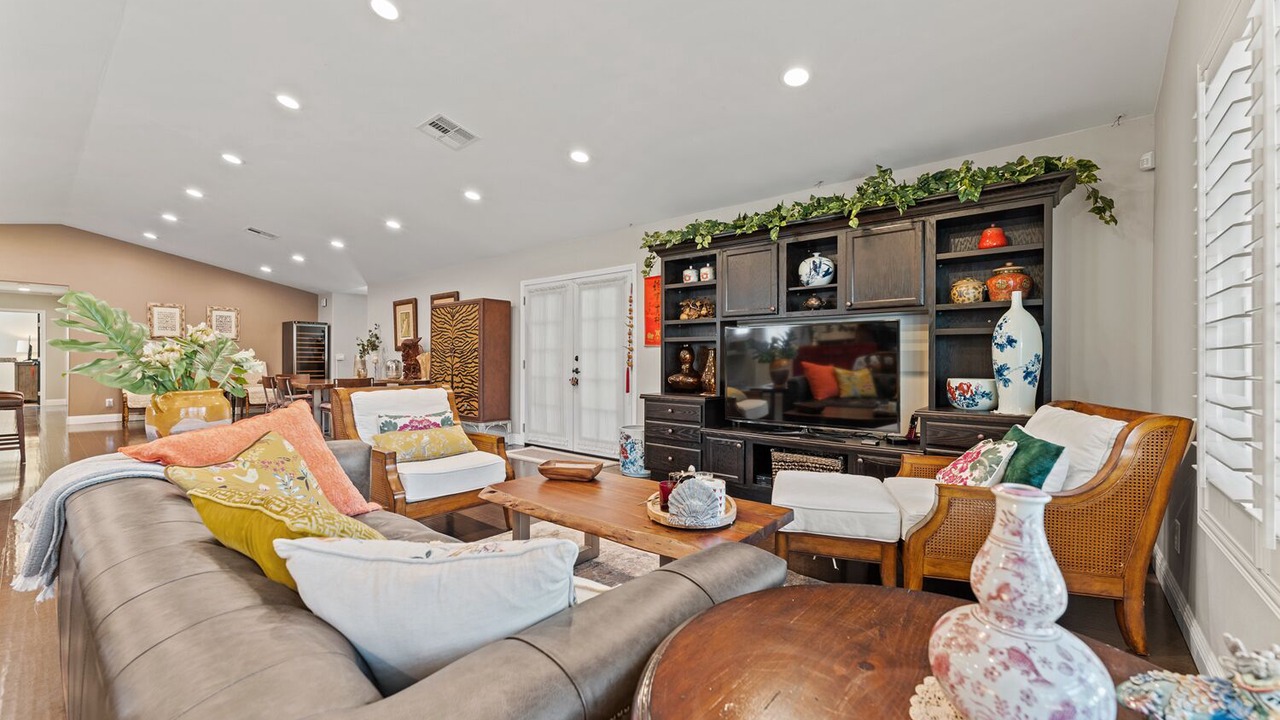 Photo of Livingroom in Glendora