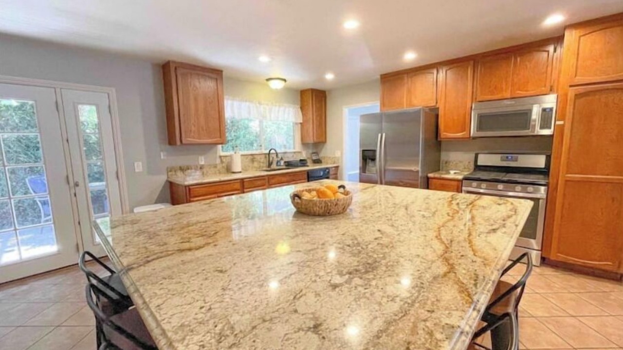 Photo of Kitchen in Lake Elsinore