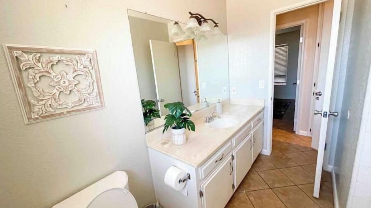 Photo of Bathroom in Lake Elsinore
