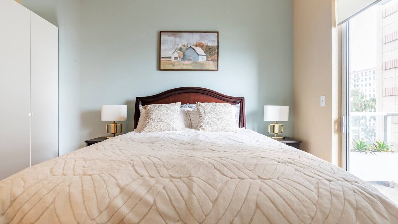 Photo of Bedroom in Waterfront
