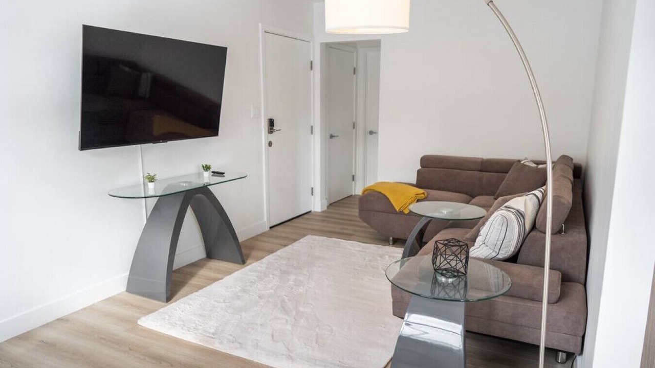 Photo of Bedroom in NoHo Arts District