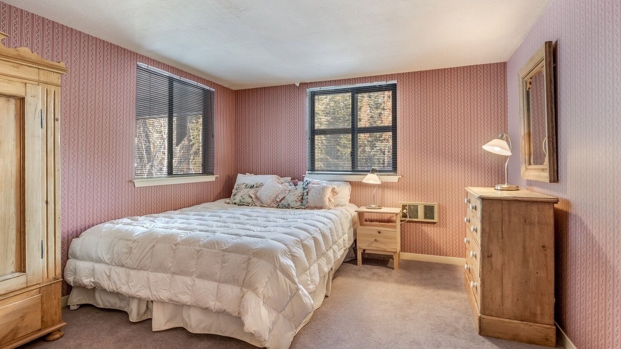 Photo of Bedroom in Bear Valley