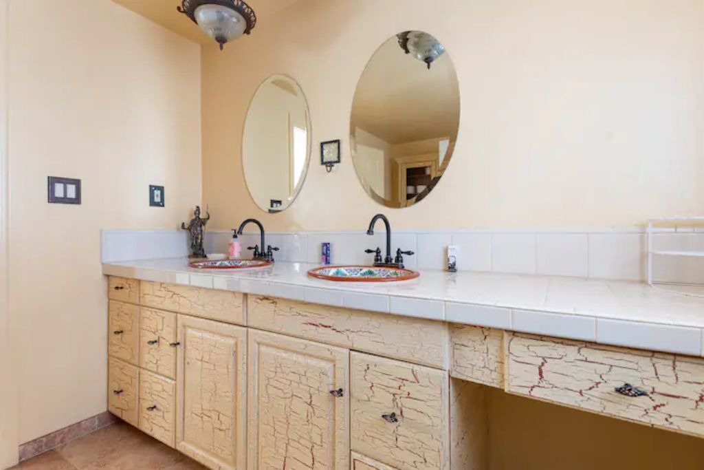 Photo of Bathroom in Tehachapi