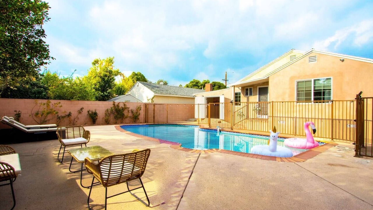 Photo of Outdoor in Van Nuys