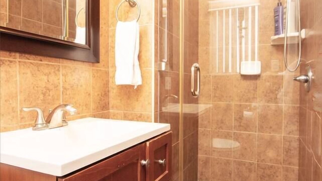 Photo of Bathroom in Van Nuys