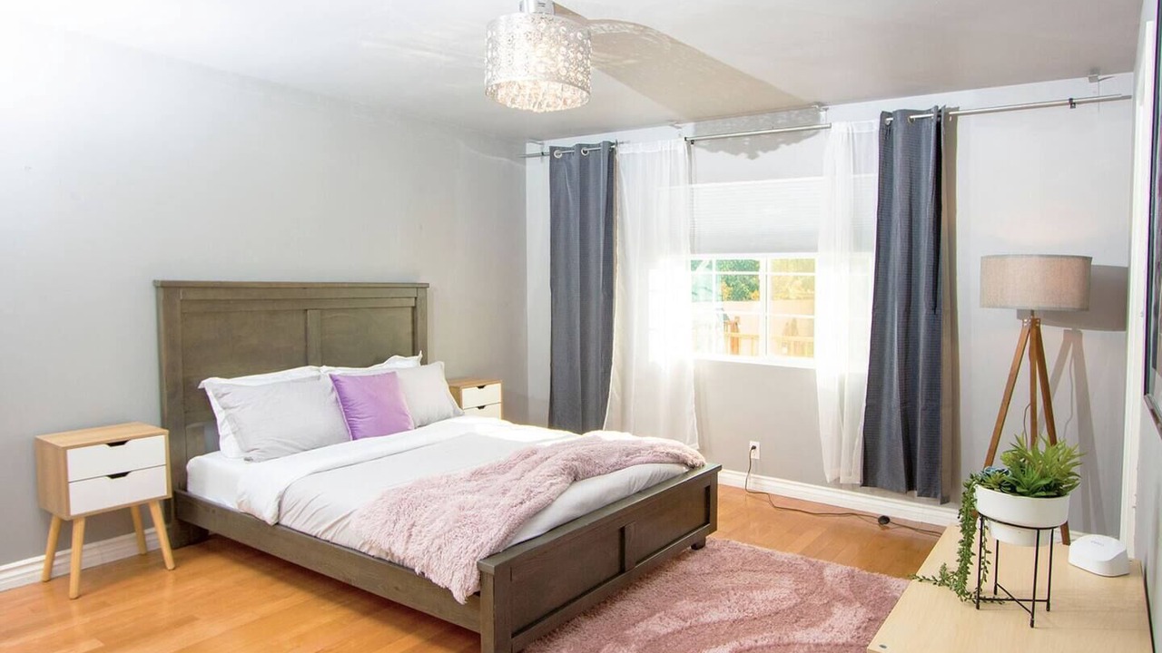Photo of Bedroom in Van Nuys