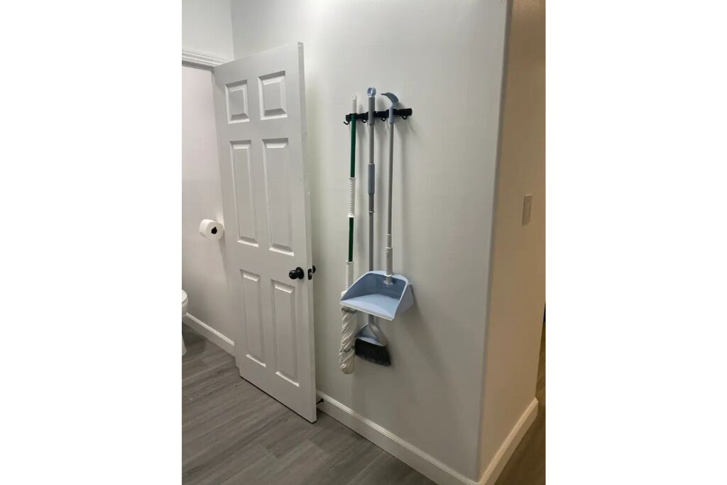 Photo of Bathroom in South Gate