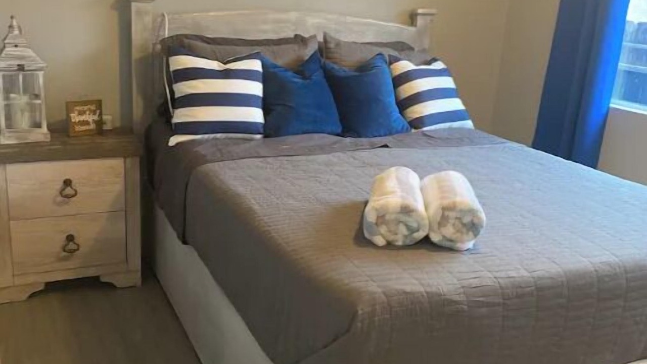 Photo of Bedroom in South Gate