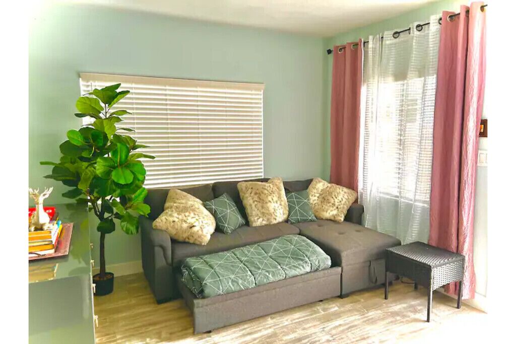 Photo of Livingroom in Glendale