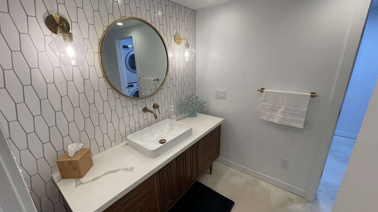 Photo of Bathroom in Capistrano Beach