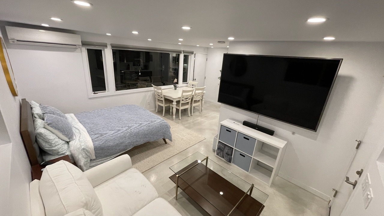 Photo of Bedroom in Capistrano Beach