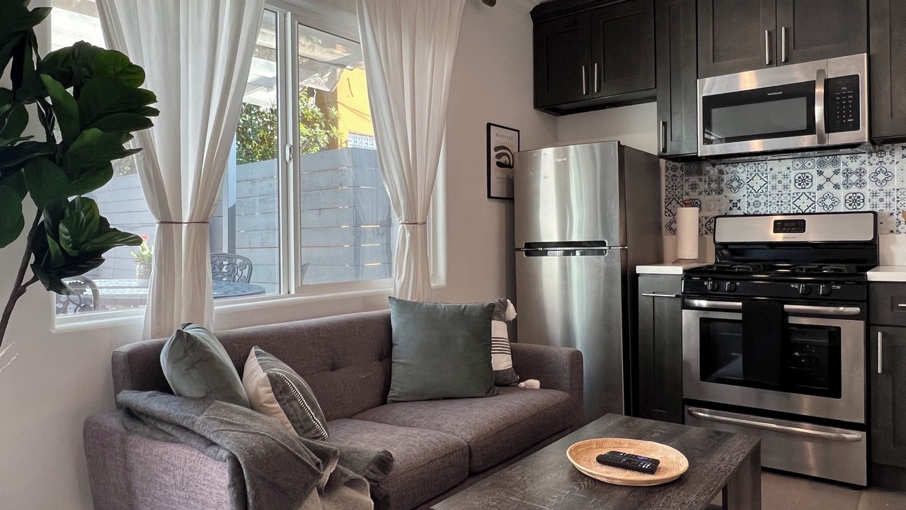 Photo of Kitchen in Mid-Wilshire