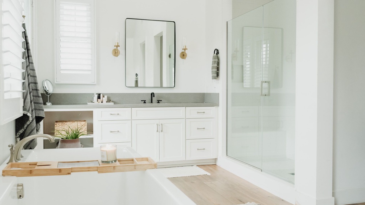 Photo of Bathroom in Cardiff-by-the-Sea
