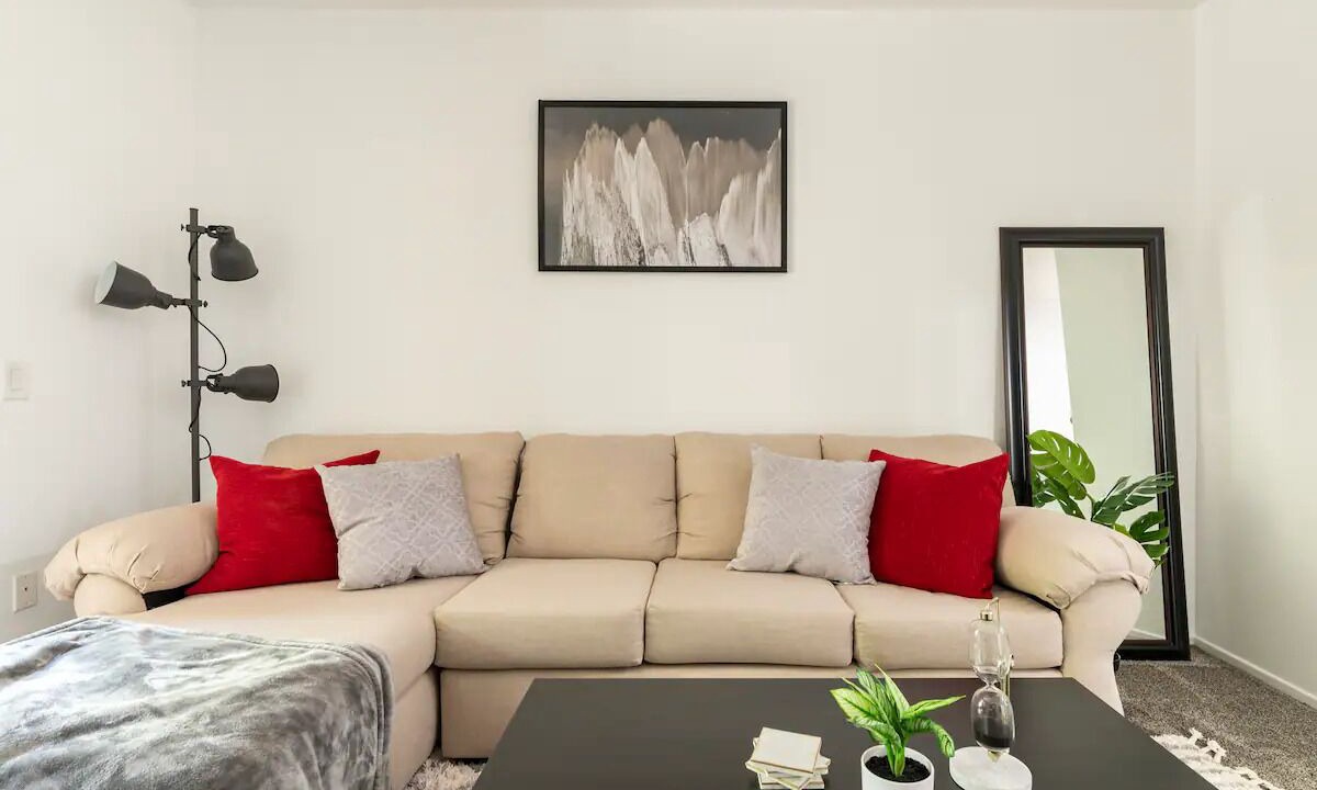 Photo of Livingroom in Airport Area