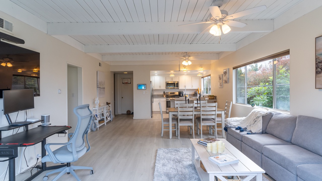 Photo of Livingroom in Marina Peninsula