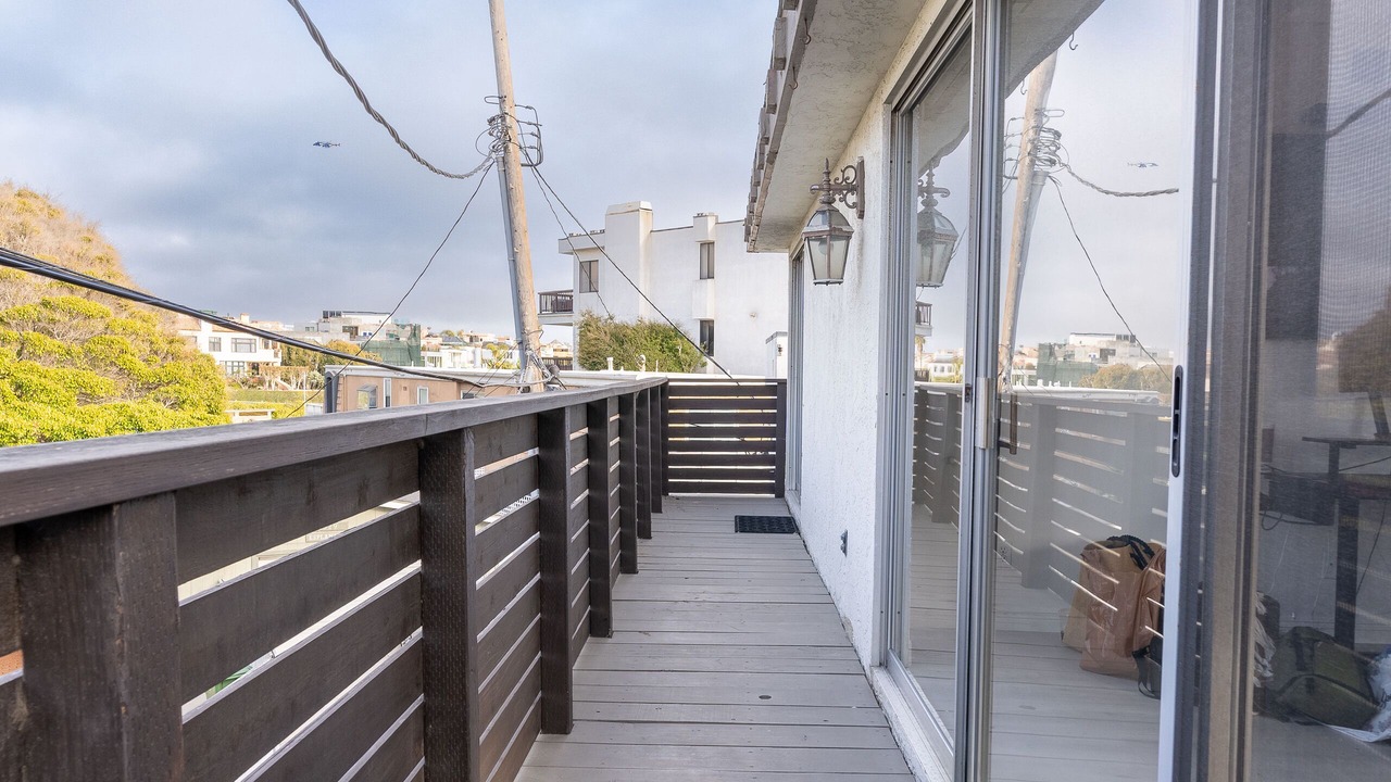 Photo of Patio Balcony in Marina Peninsula