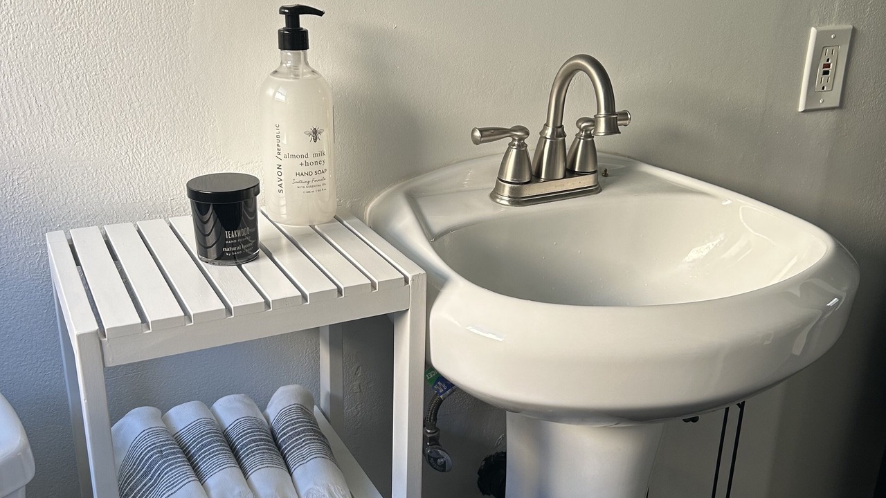 Photo of Bathroom in North Long Beach