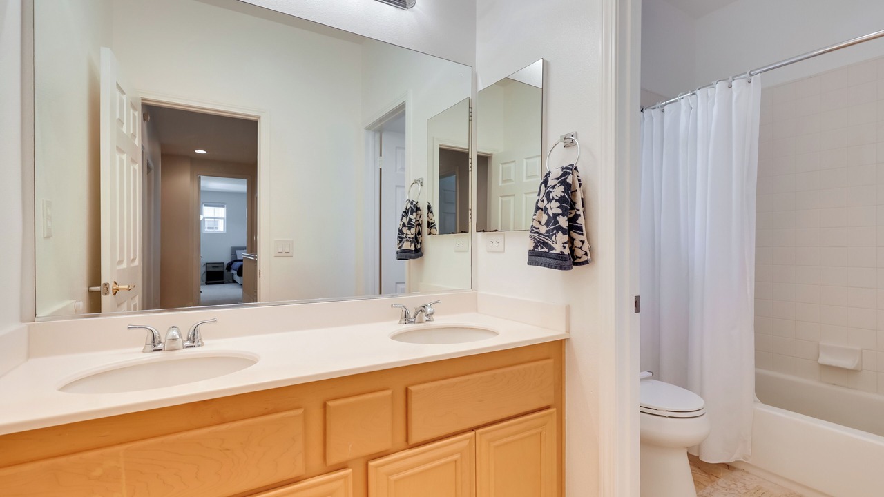Photo of Bathroom in Camarillo