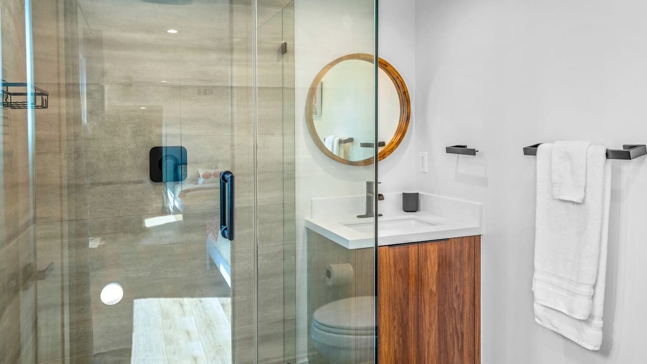 Photo of Bathroom in Sherman Oaks