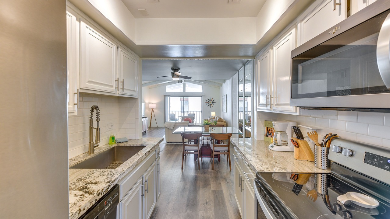 Photo of Kitchen in Sunrise Vista Chino