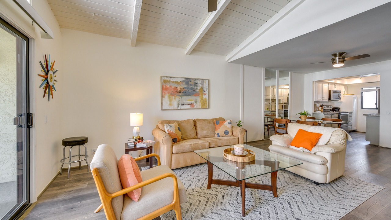 Photo of Livingroom in Sunrise Vista Chino
