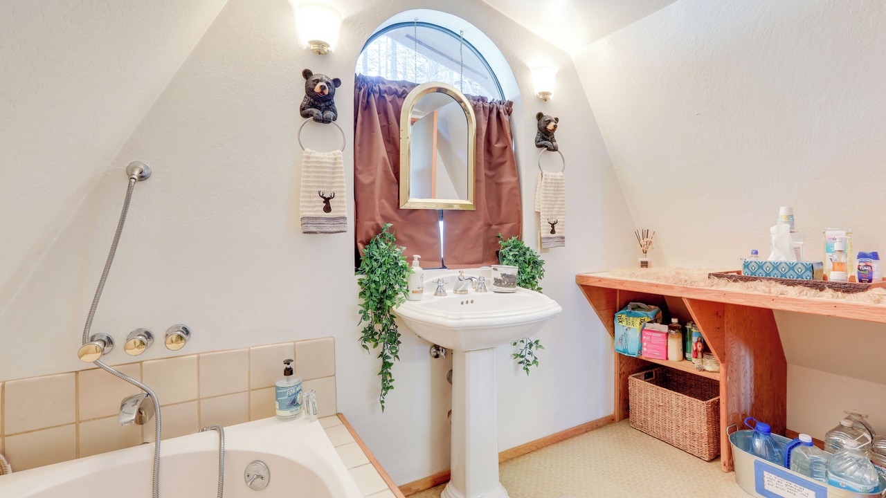 Photo of Bathroom in Nevada City