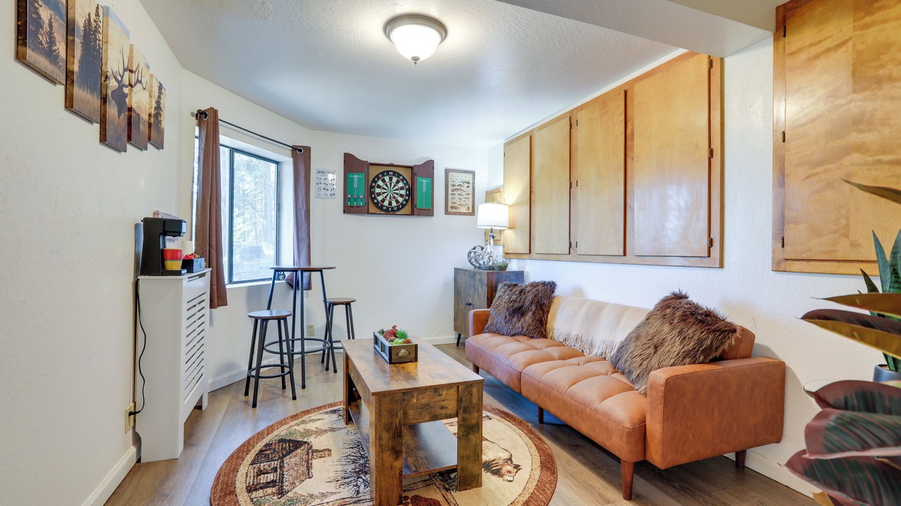 Photo of Livingroom in Nevada City
