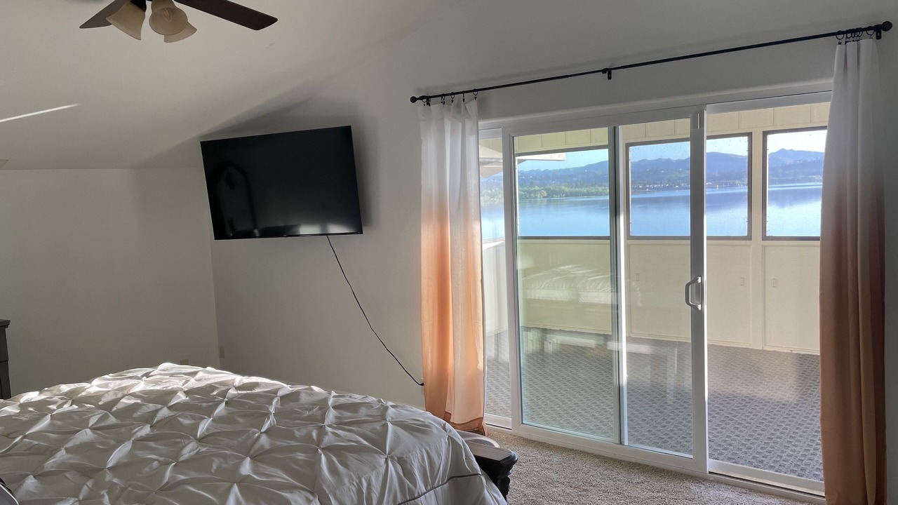 Photo of Bedroom in Lake Elsinore