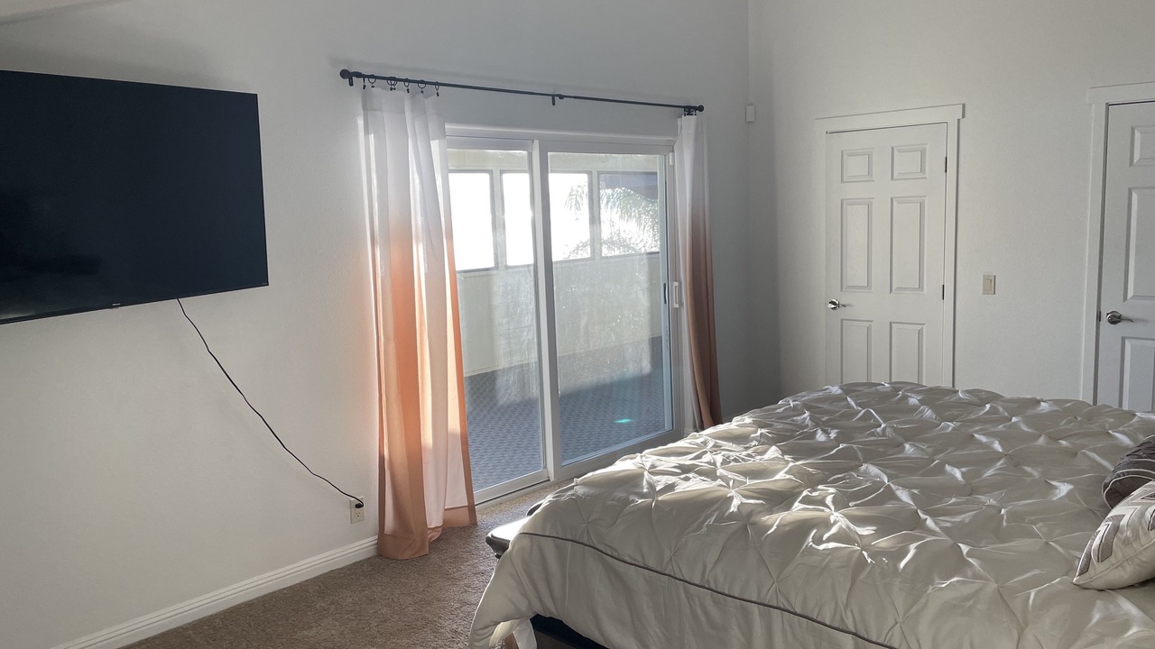Photo of Bedroom in Lake Elsinore