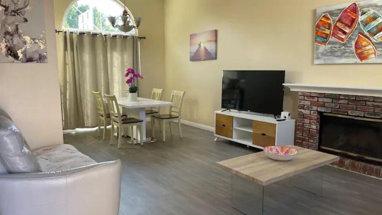 Photo of Livingroom in Chino Hills